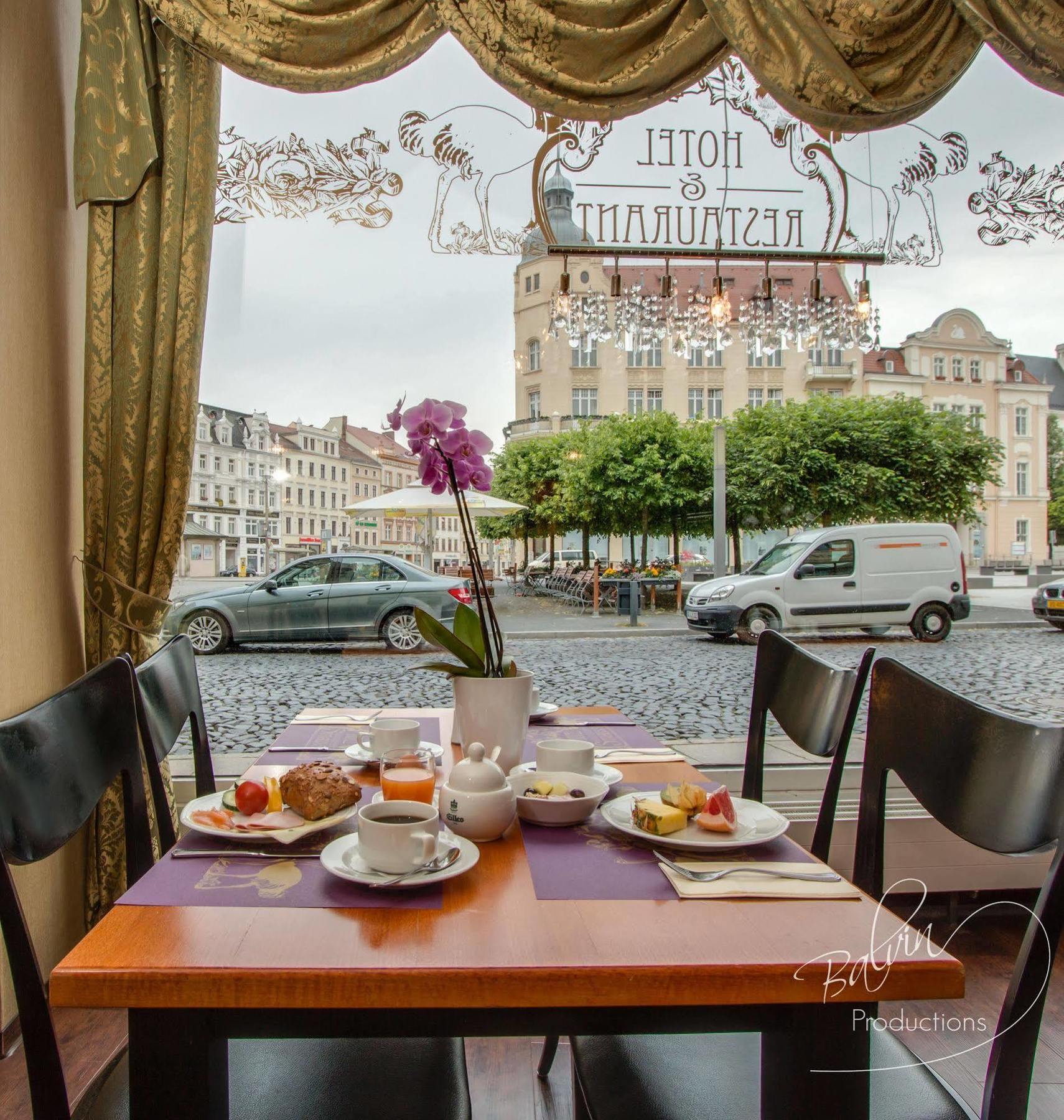 Akzent Hotel Am Goldenen Strauss Görlitz Exterior foto